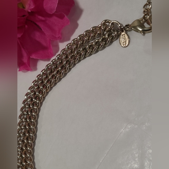 SALE!! Express Chunky Asymmetrical Necklace - Picture 4 of 8